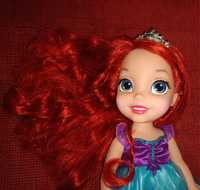 Papusa Ariel Disney, Jakks Pacific, printesa , gen Barbie