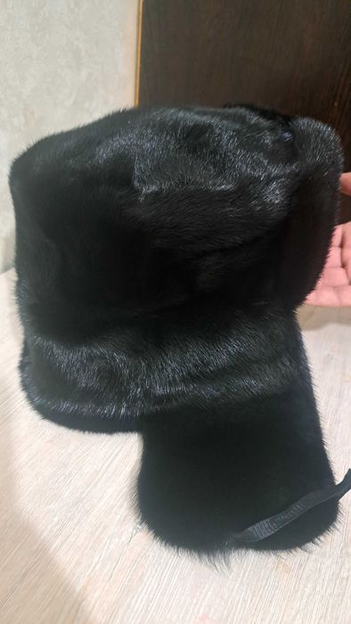 Продам норковую шапку