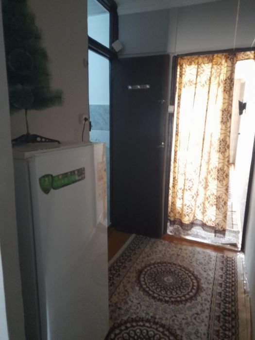 Srochna kvartira sotiladi Samarqand
