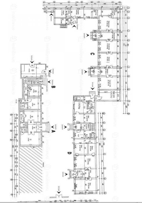 70 incaperi, 1700 mp curte, Unirii, Bucuresti. Multiple destinatii.