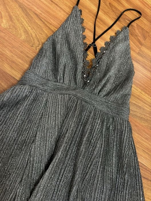 Rochie Renuar, cu sclipici si spatele gol