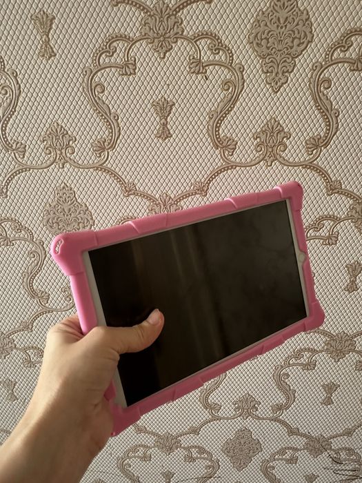 Планшет детский игровой