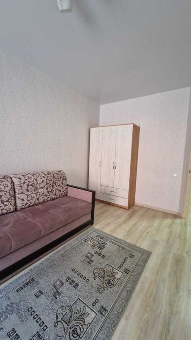 Сдам однокомнатную квартиру в мур Береке. Полностью мебелирована.