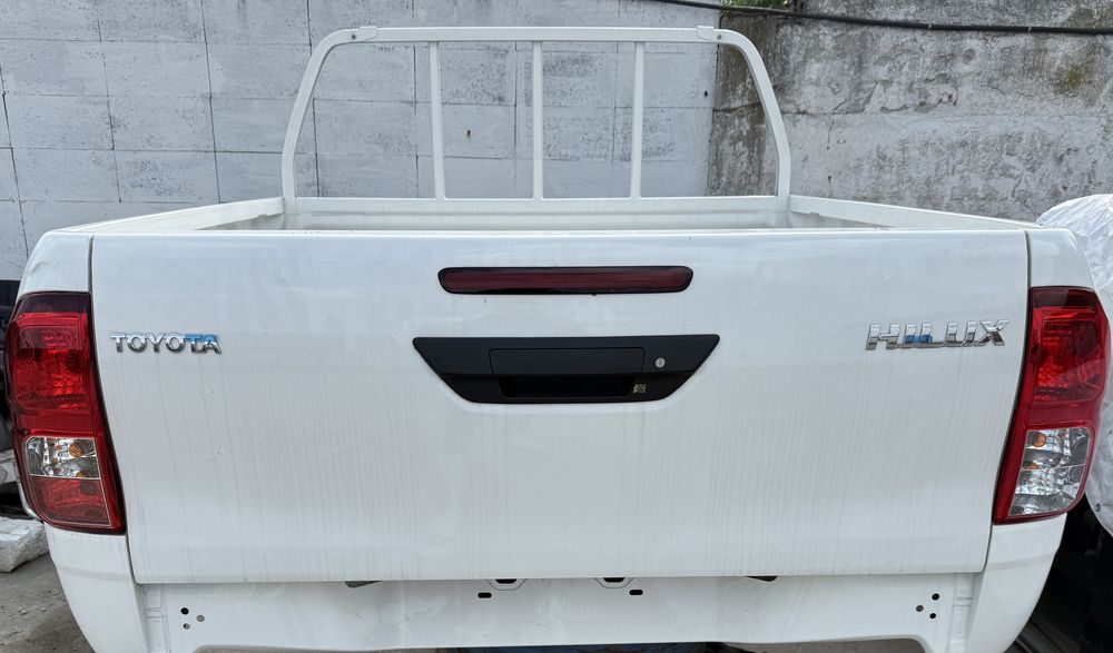 Cabina noua Toyota Hilix 2023