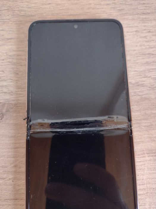 Samsung Z Flip 3 / 4