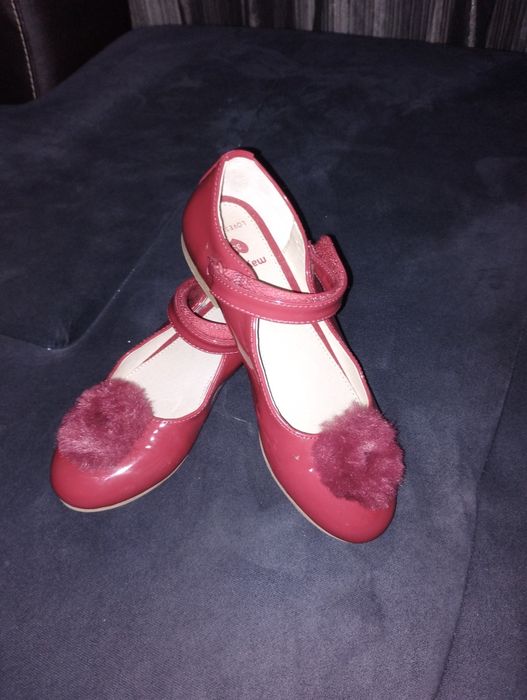 Официални обувки за момиче Mayoral