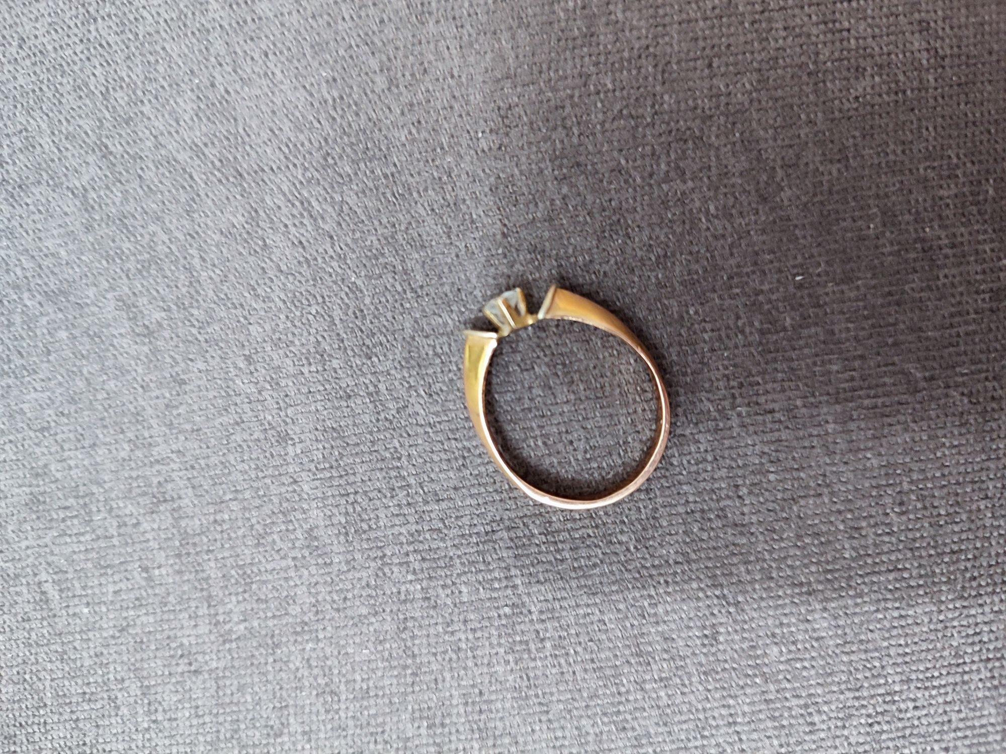 Кольцо золото 585 проба размер 17