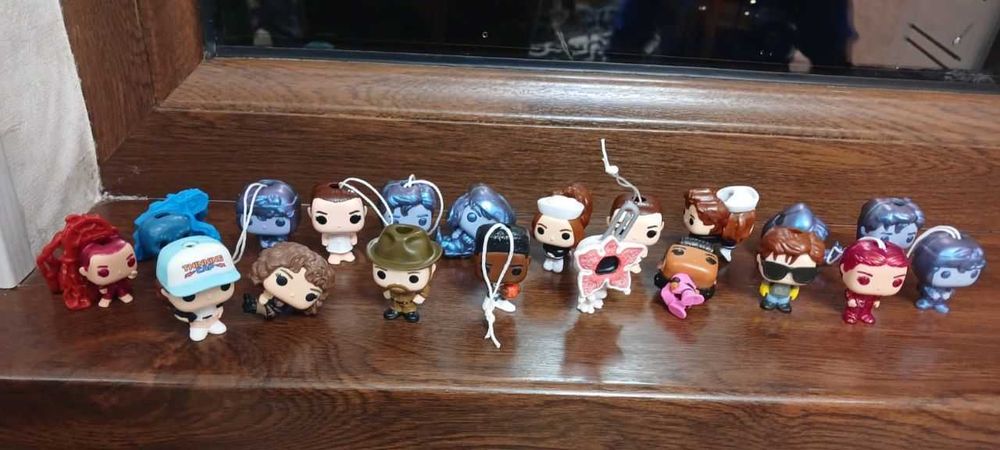 Фигурки очень странный дела