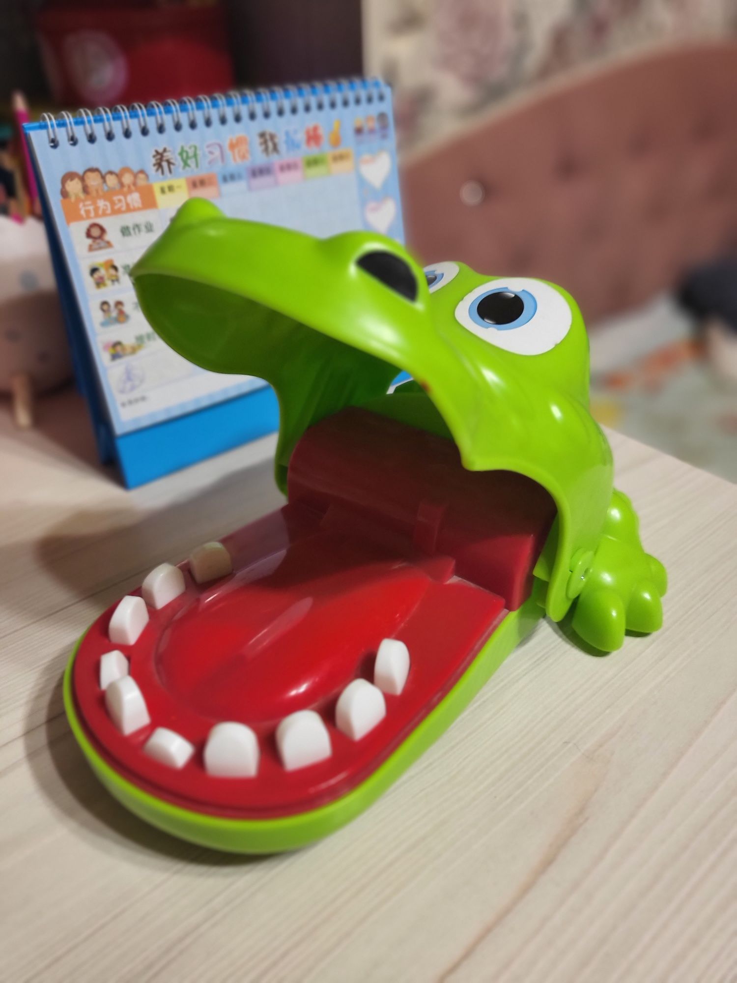 Продаётся игра крокодил