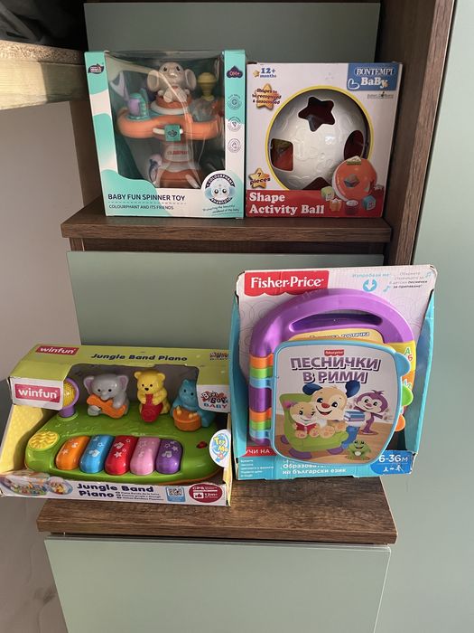 Сортер/ пиано/ музикална книжка/ спинер Fisher Price
