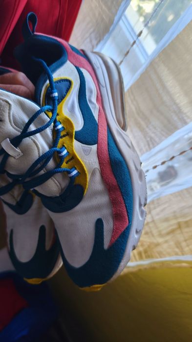 Nike Air Max 270 React
