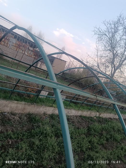 Issiqxona 2sotx  zavod chiqqan