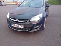 Vând Opel Astra j 2013