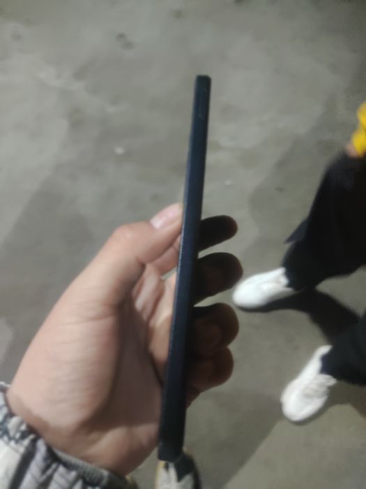 Redmi note 12 xotira 128 hech qatti sinmagan 780 kami bor tel zorr