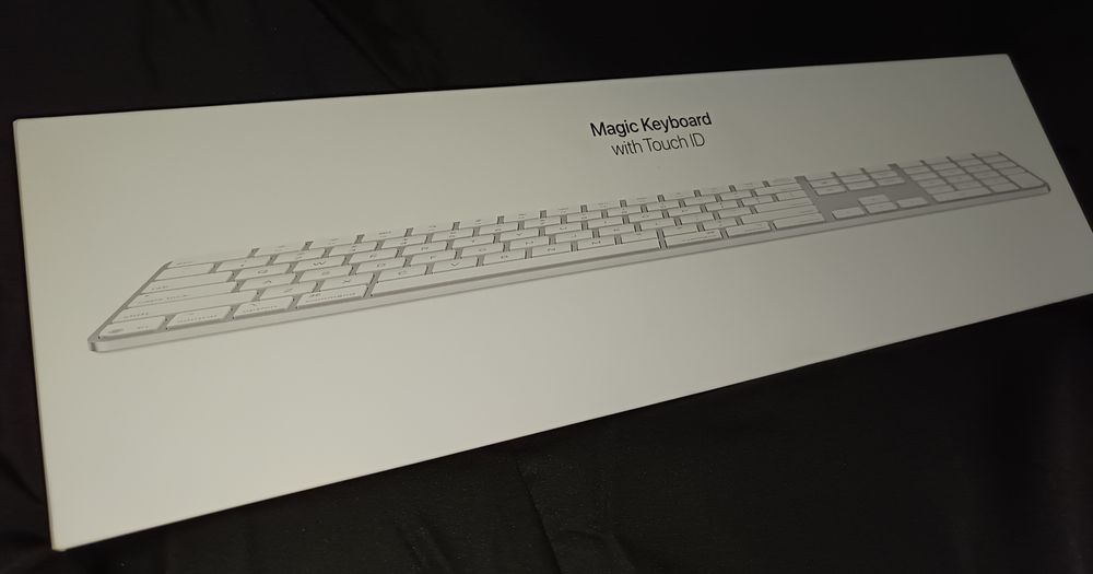 Tastatură Apple Magic Keyboard cu Touch ID – Nouă, Sigilată (11/2025)