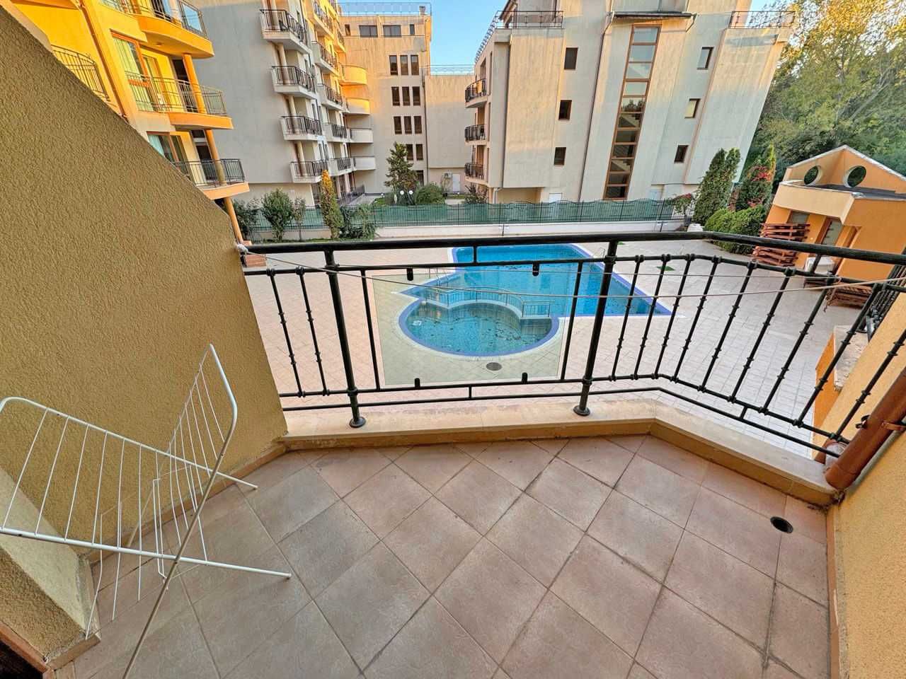 Продава се Двустаен апартамент в к.к. Слънчев бряг - 72 кв.м за 931 €/кв.м - Снимка #8