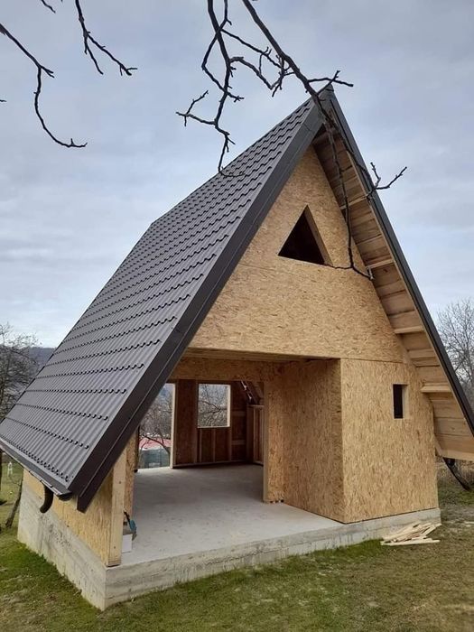 Montaj Acoperisuri, Reparatii Acoperisuri, Montaj Tigla si Tabla