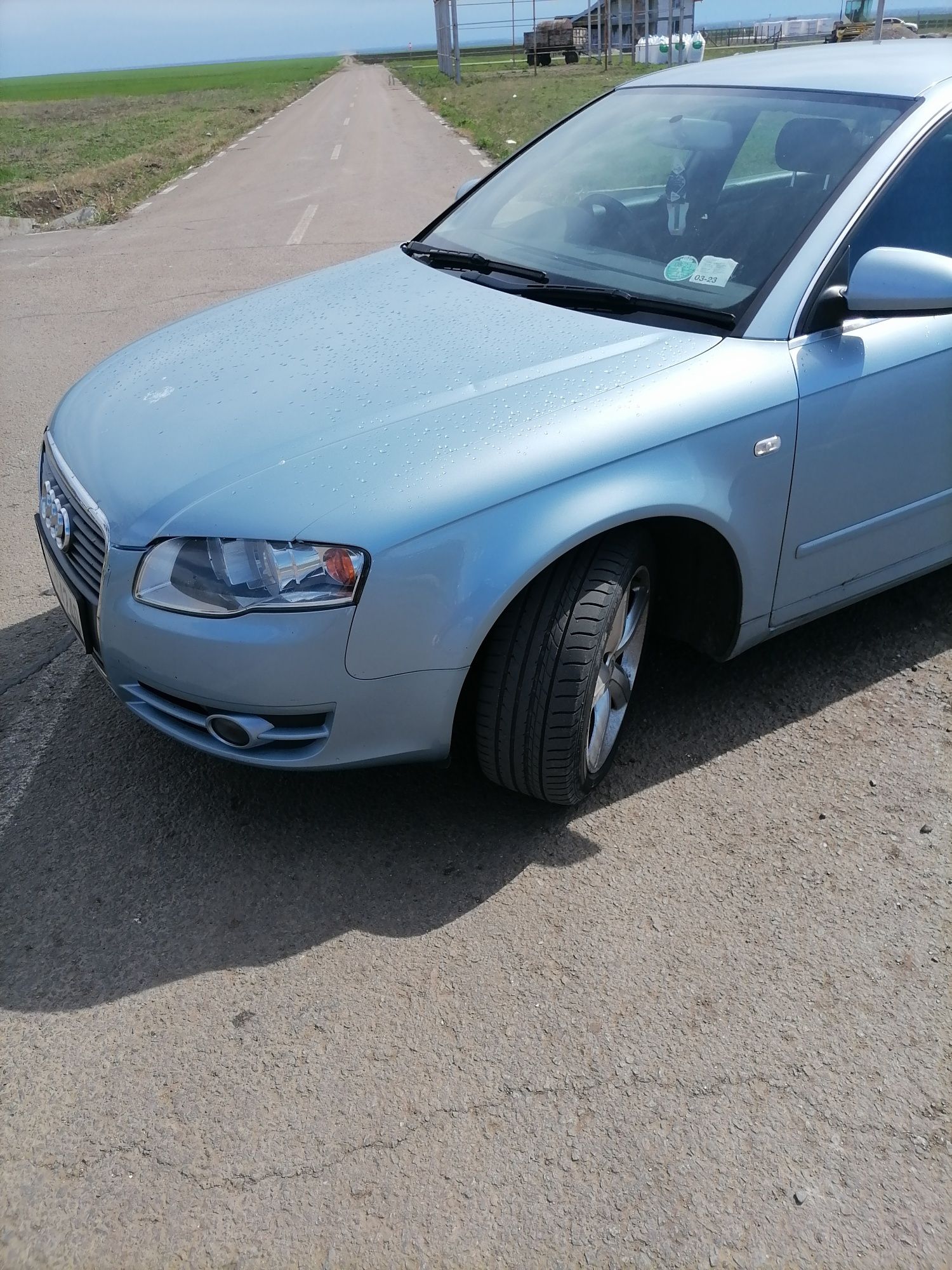 Dezmembrez Audi A4 B7 1.9 TDI BKE 116 CP