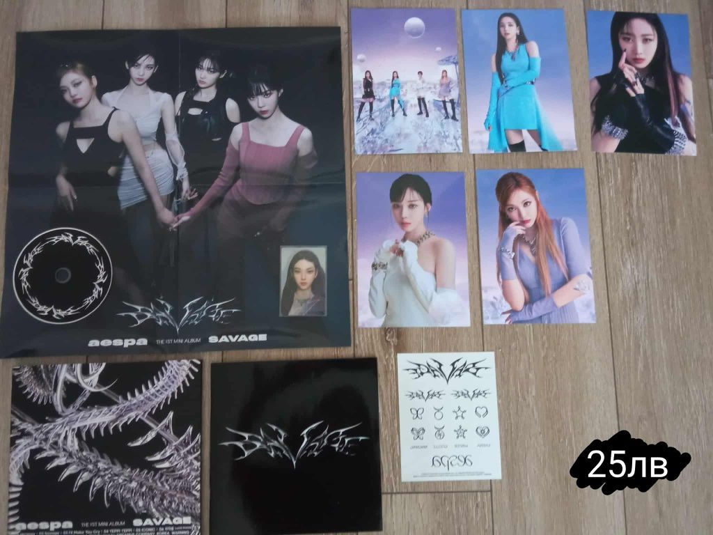 Kpop Албуми Aespa, Twice + фотокартички