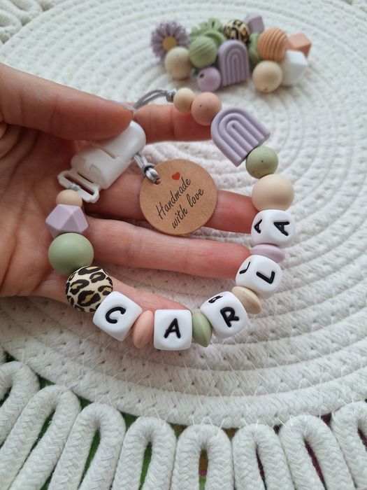 Lănțișor pentru suzeta și dentiție