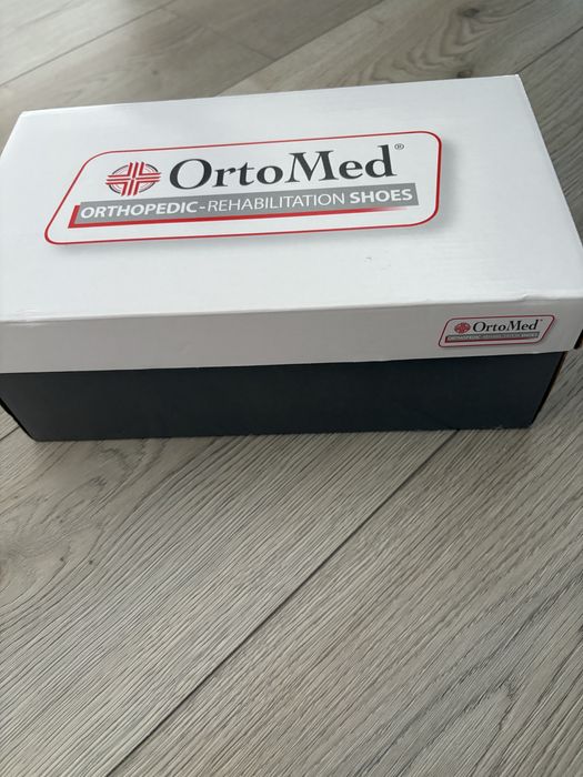 Sandale ortopedice de dama, din piele maro