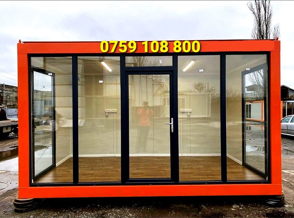 Vand containere vitrina