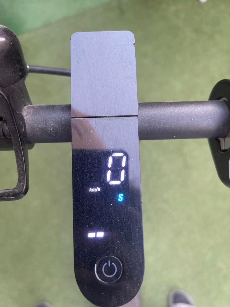 Trotineta electrica Xiaomi M 365