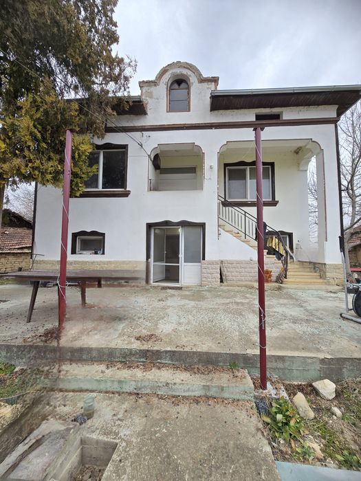 Продава се Къща в Горна Оряховица - 100 кв.м за 663 €/кв.м - Снимка #2