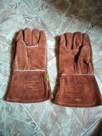 Работни кожени ръкавици