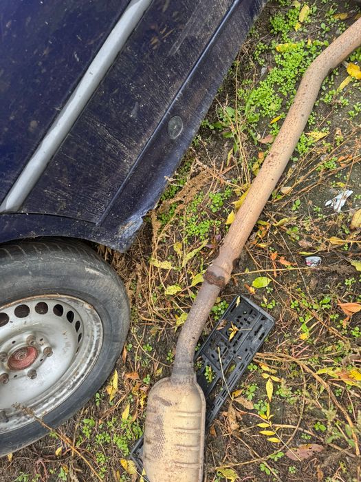 Vand  BMW E 36 pret usor negociabil