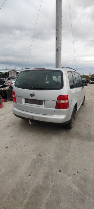 Dezmembrez VW Touran