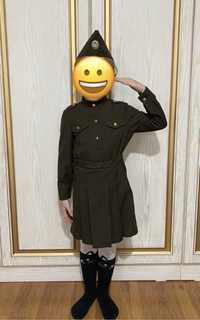 Продам детский военный костюм на девочку