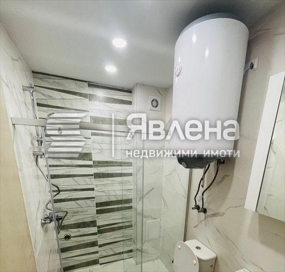 Дава се под наем Двустаен апартамент в Варна, Лятно кино Тракия - 65 кв.м за 665 € - Снимка #8