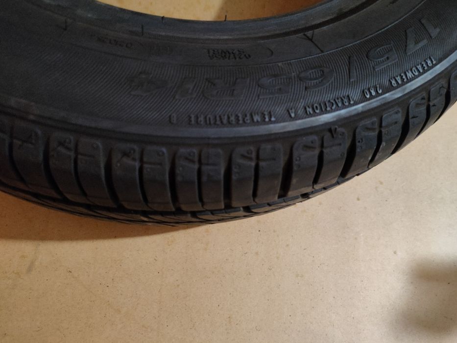 3 ед. гуми. Сава Sava  175/65/14" , Пирели ,Pirelli 225/50/17", Дебика