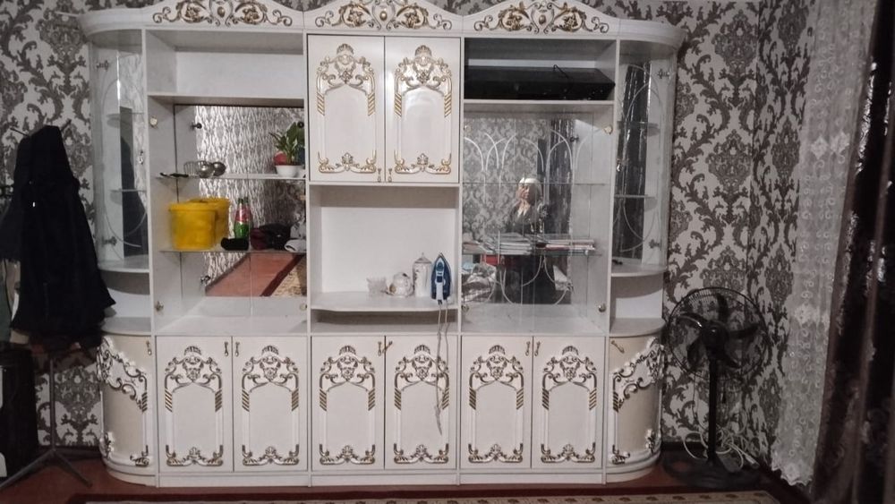 Горка залға холға