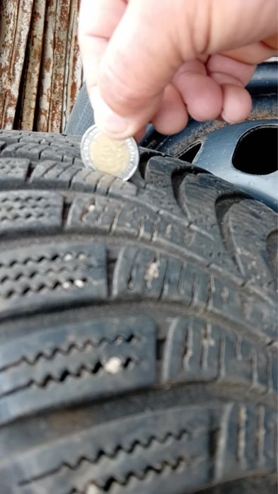 Продавам гуми с джанти