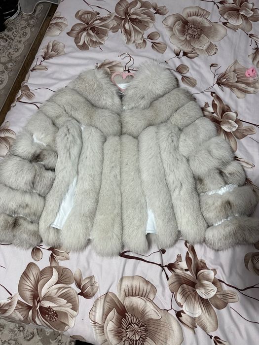 Haina de blana alb-gri