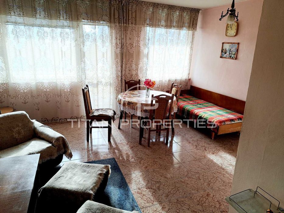 Продава се Многостаен апартамент в Пловдив, Център - 143 кв.м за 1679 €/кв.м - Снимка #1