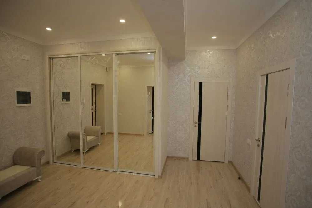 Сдаётся Элитное кв ЖК Сагбан Баурум 2-ком/3/8 ро-н Алмазарский 191*