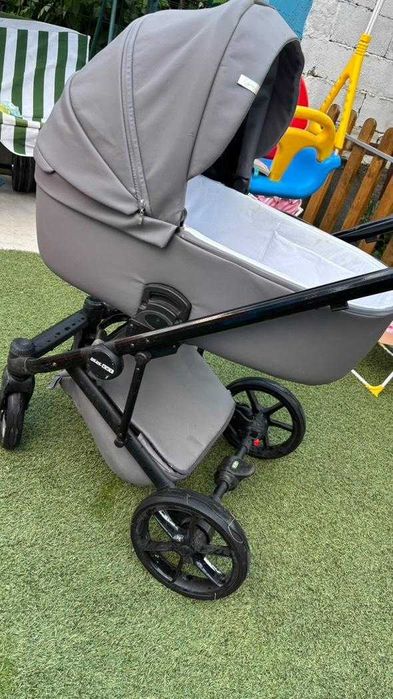 Бебешка количка 3в1