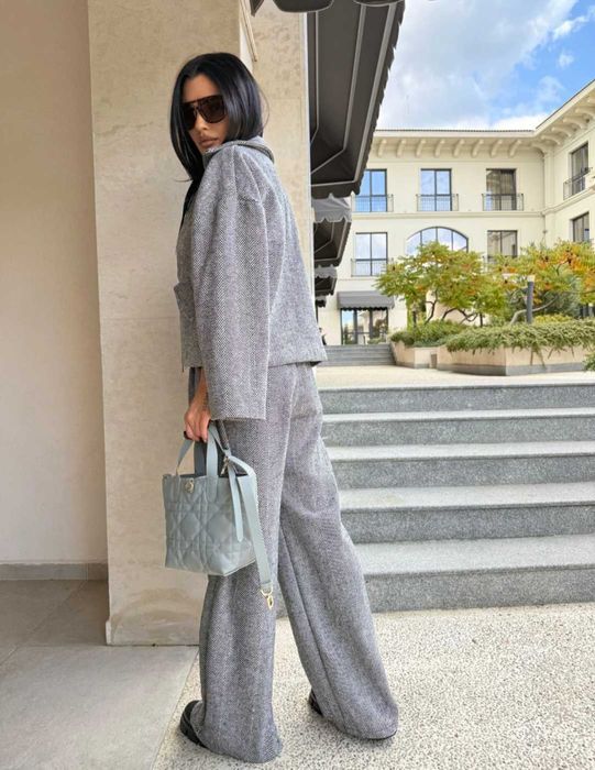 Комплект яке и панталон LBD