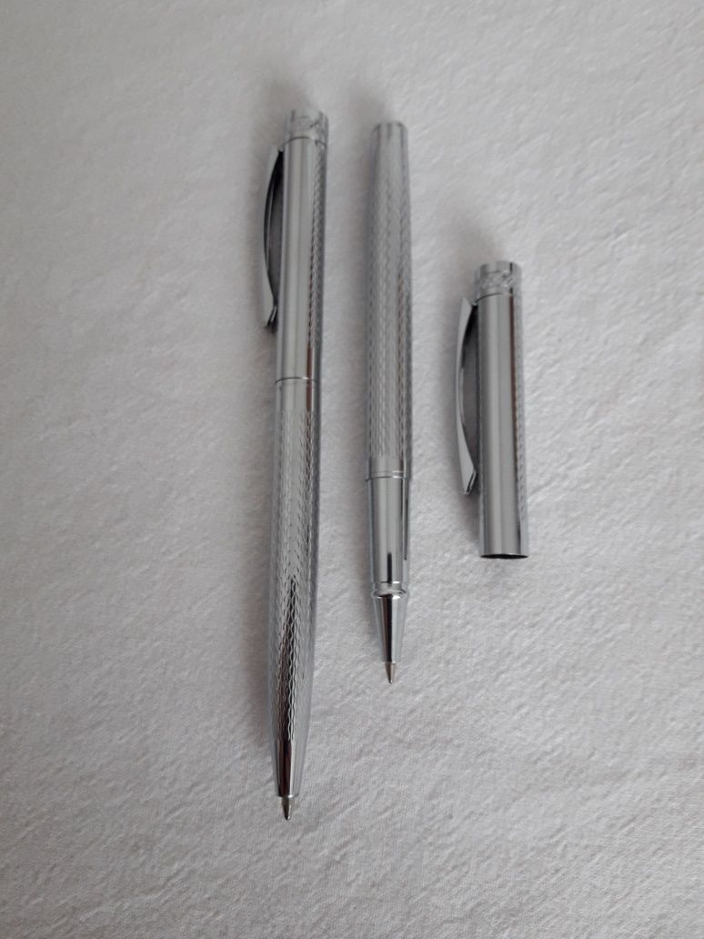 Комплект писалка и химикалка