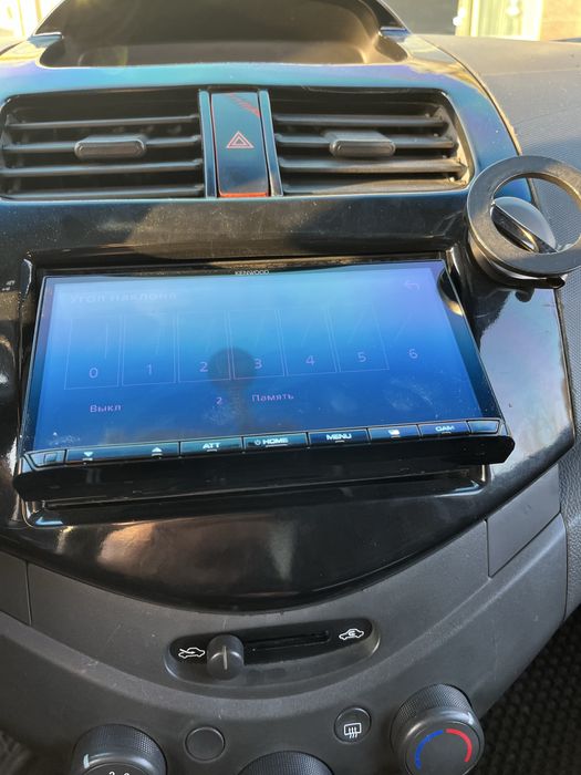 Kenwood monitor idial