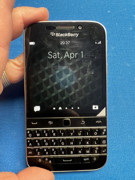 Blackberry Classic Q20