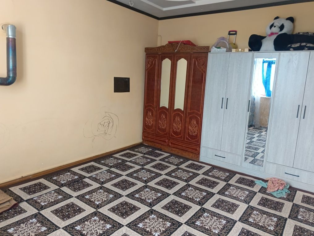 Uy sotiladi Hovli
