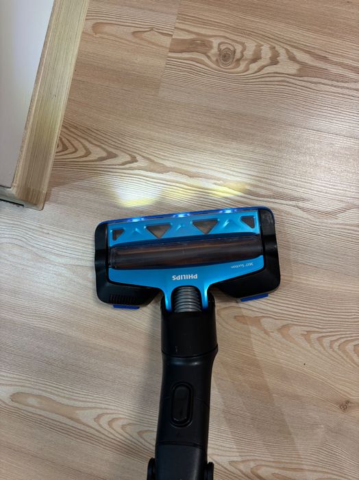 Philips aqua FC6904 прахосмукачка