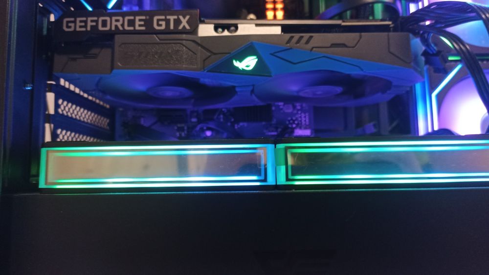 ASUS Rog Strix 1650