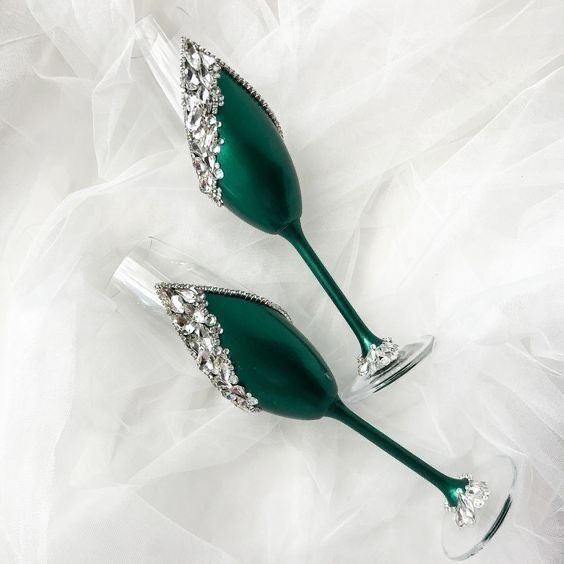 Realizez pahare personalizate