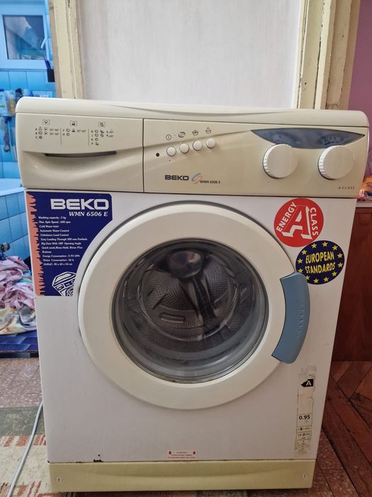 Masina de spalat automata Miele si Beko