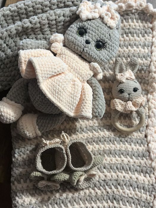 Ръчно плетени зайчета